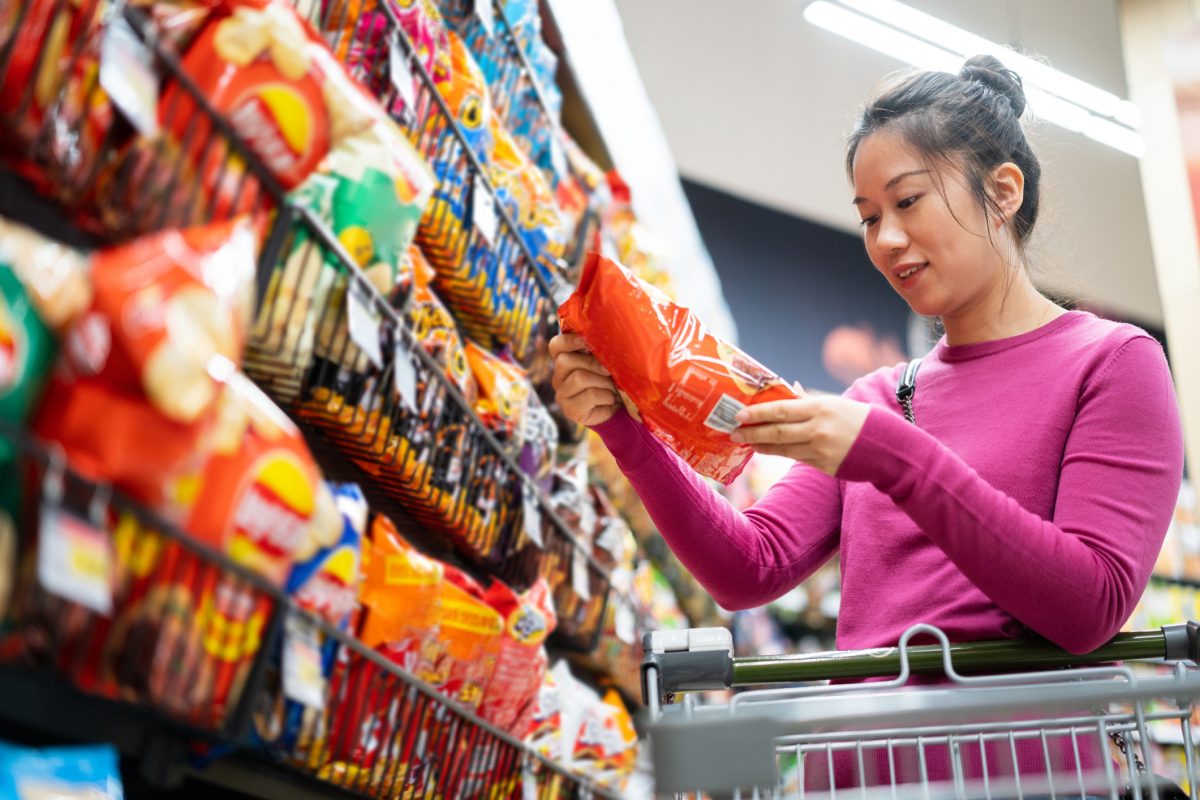 asian-female-shopping-in-supermarket