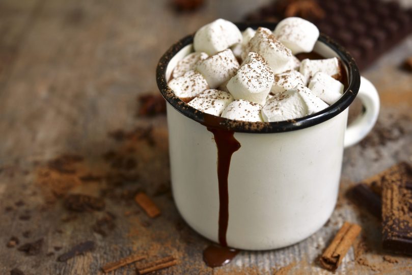 warming-spicy-hot-chocolate-with-mini-marshmallows