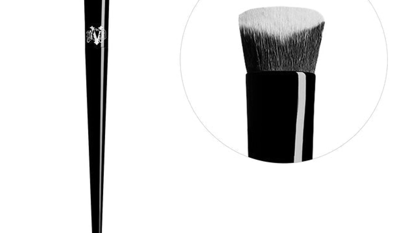 Top 10 Cọ Che Khuyết Điểm tốt nhất hiện nay (Real Techniques, LUSTRE, M.A.C)