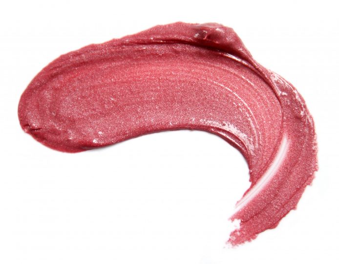 red-lipstick-smears