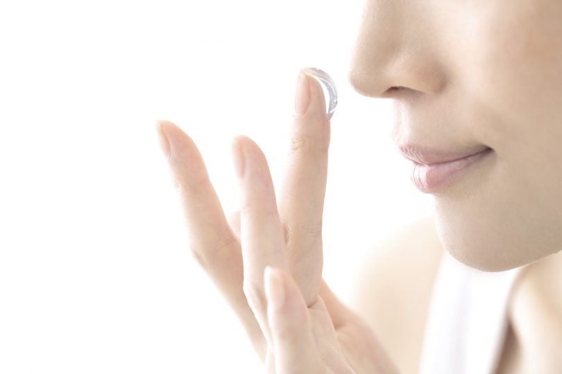 young-woman-beautywoman-smell-the-aroma-of-cream