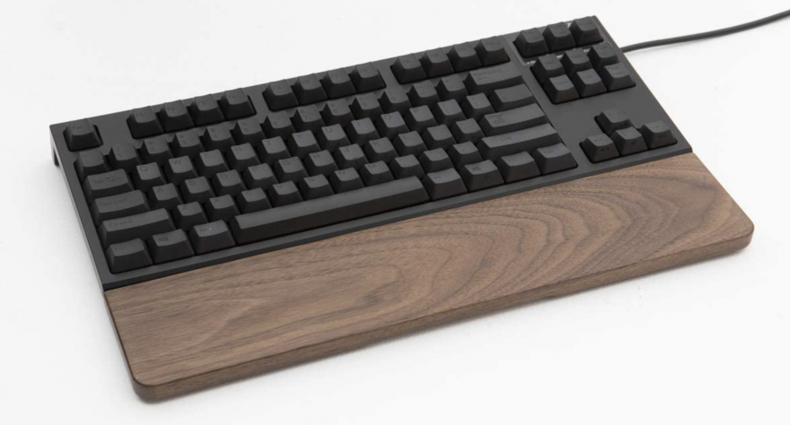 054ad1ec98ca5cc173c9f9b7c85929e3