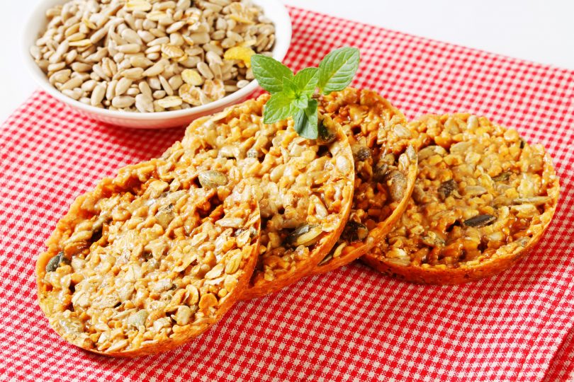 nut-and-cereal-cookies